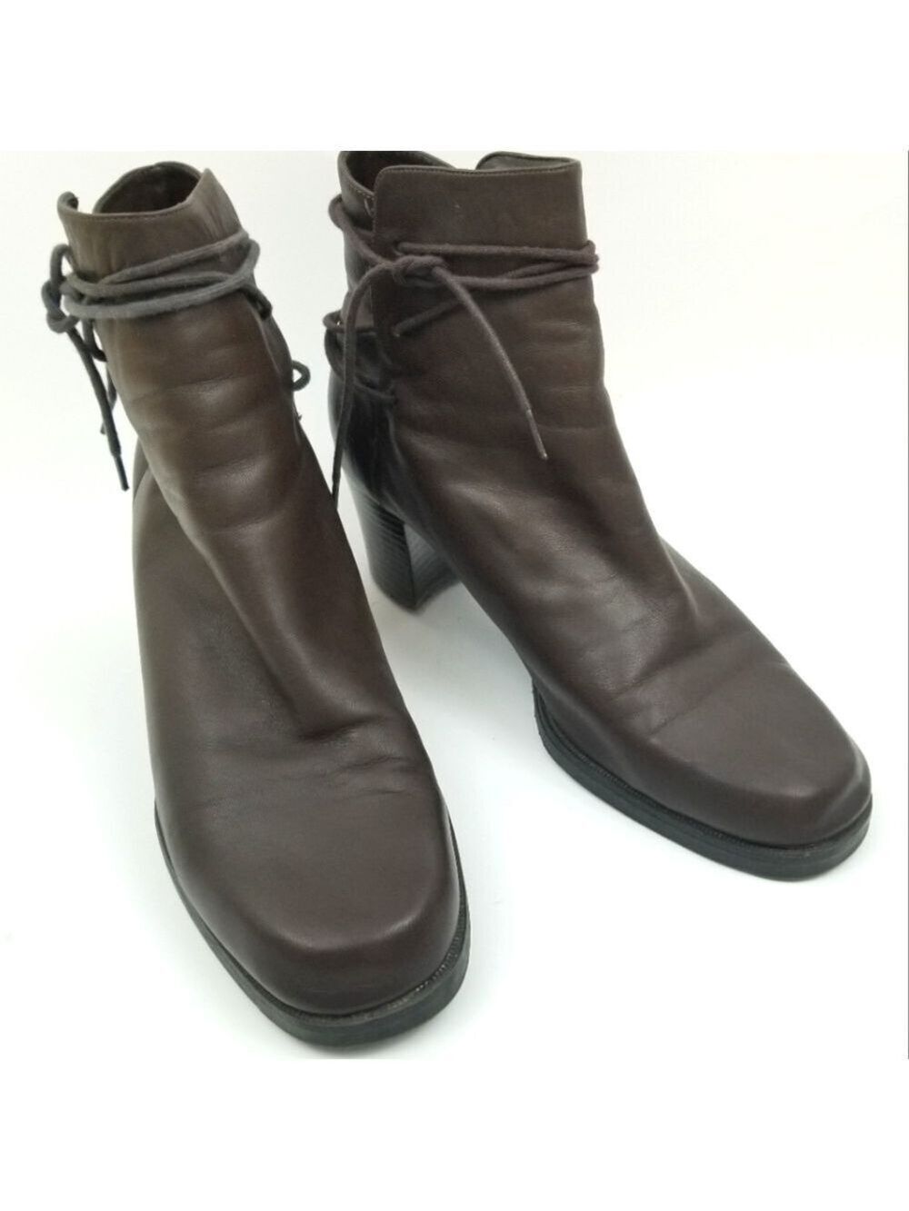 Amanda Smith Brown Leather Block Heel Booties, Size 10M - Picture 9 of 16